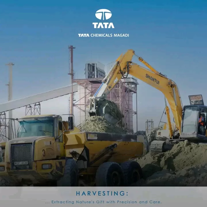 an mining excavator at work